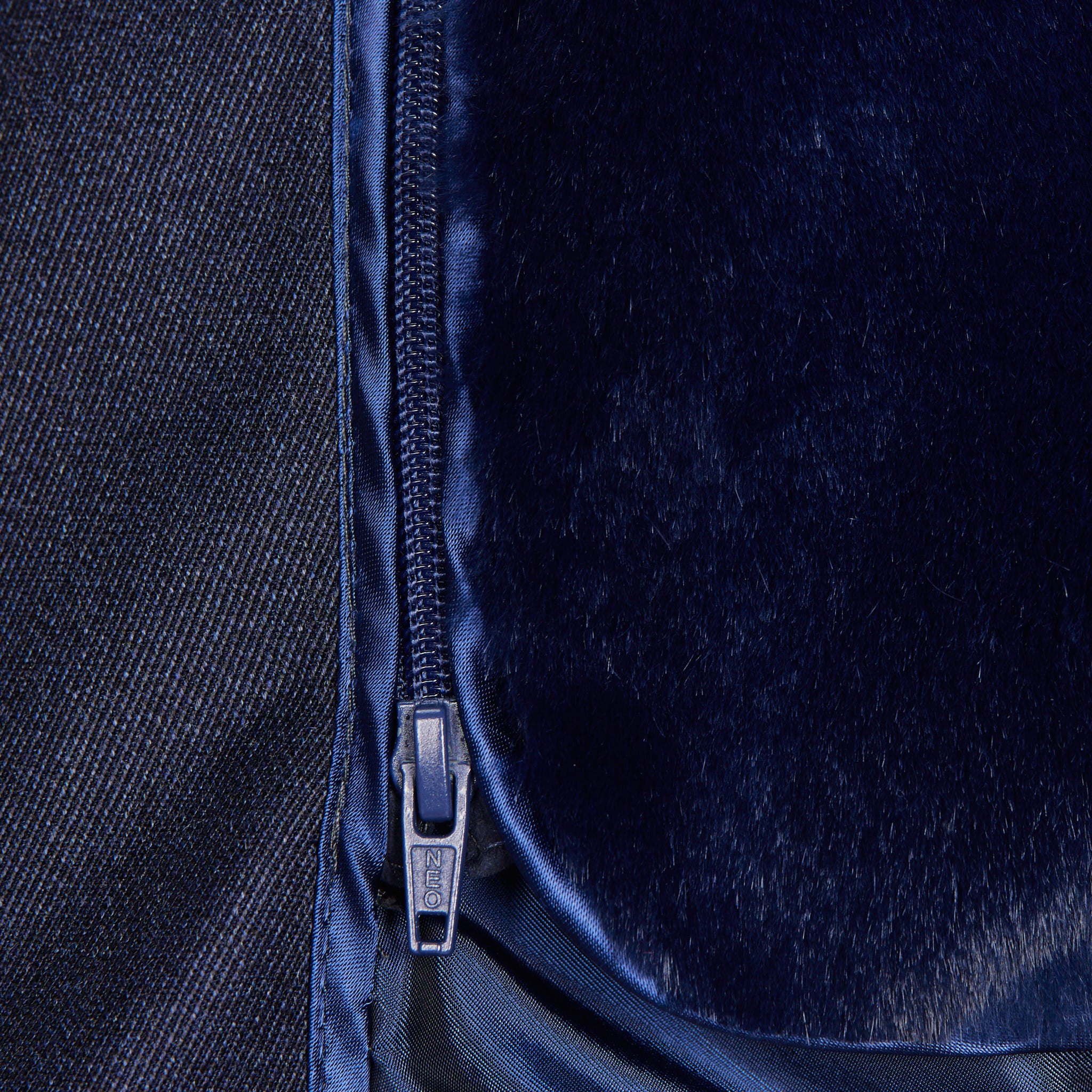 dunkelblau (Vollfütterung)